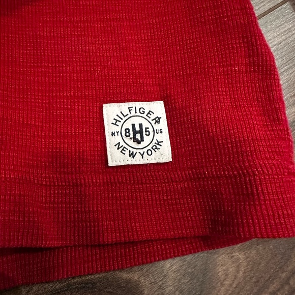 Tommy Hilfiger men’s sweater, medium - Picture 2 of 3